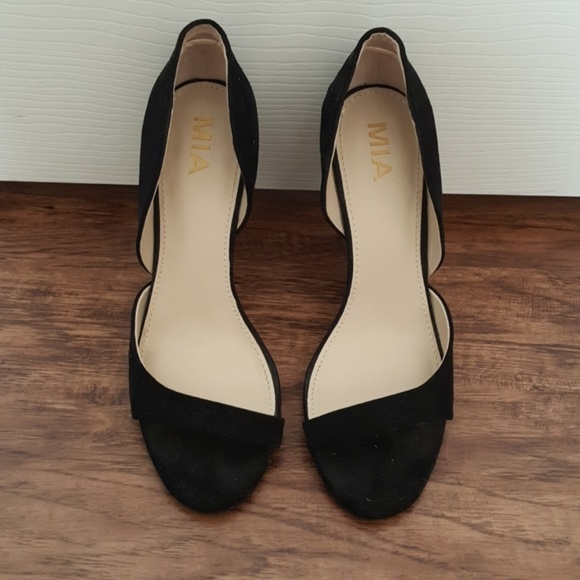 Mia heels - Picture 1 of 3